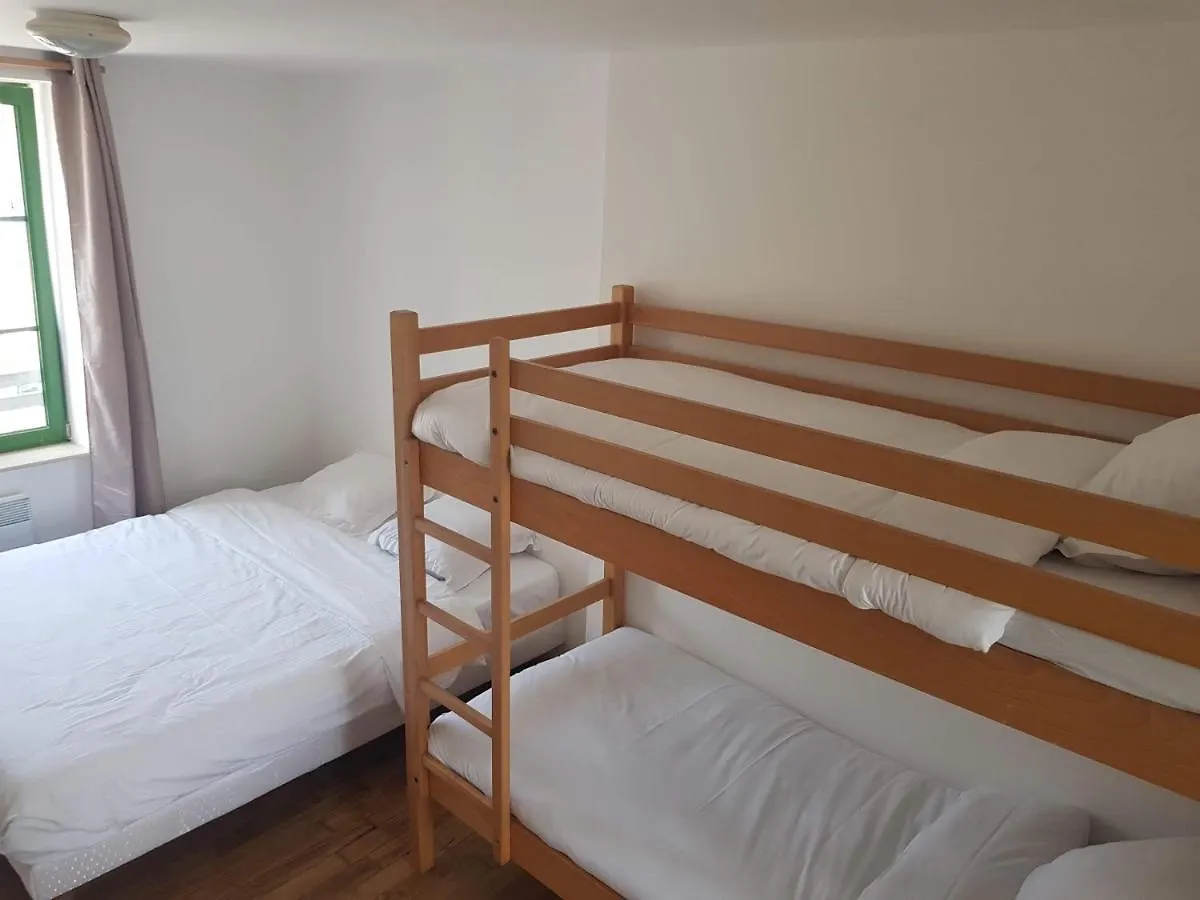 Bed & Breakfast Chambres / Bedroom Pleine-Fougères